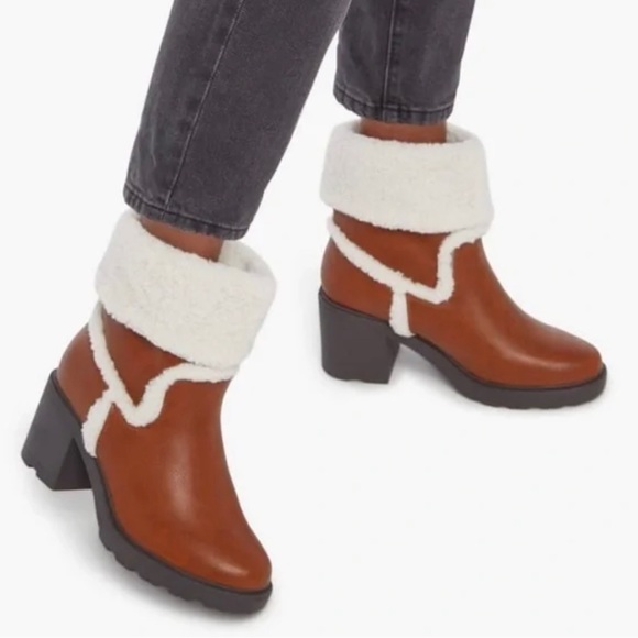 JustFab Shoes - JustFab Brand New Ellie Trim Lug sole Boot Fall‎ shoes size 9.5